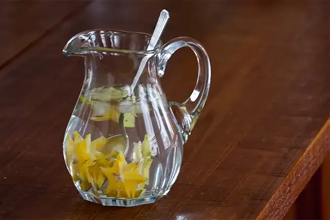 Receita de Água aromatizada com carambola