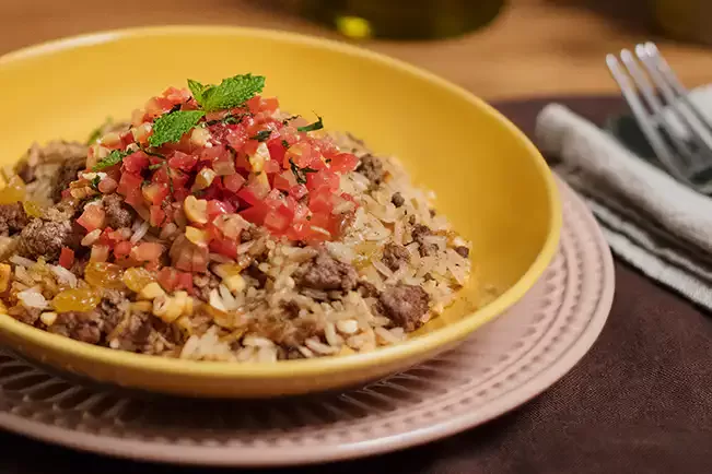 Receita de Arroz árabe com carne moída e especiarias (hashweh)