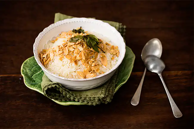 Arroz com amêndoas