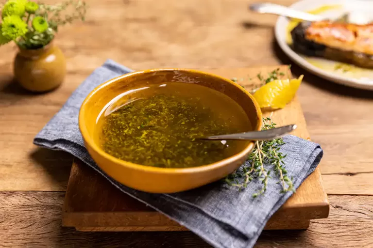 Receita de Azeite perfumado com tomilho e limão