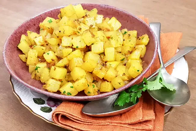 Receita de Batata à indiana (tari aloo)