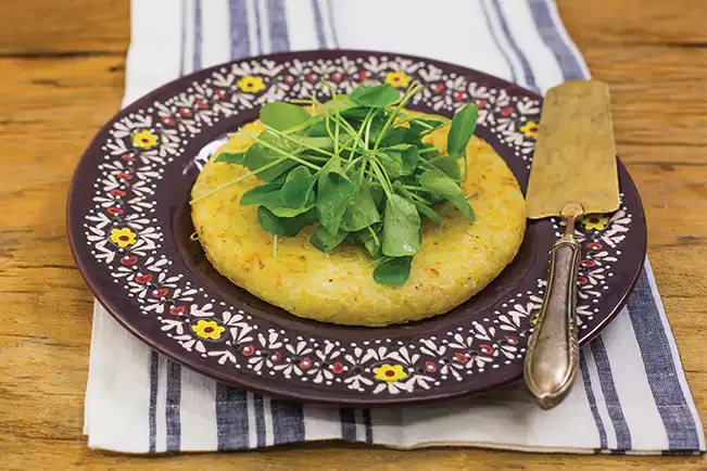 Receita de Batata rosti com salada de agrião