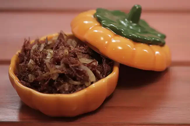 Receita de Carne-seca acebolada
