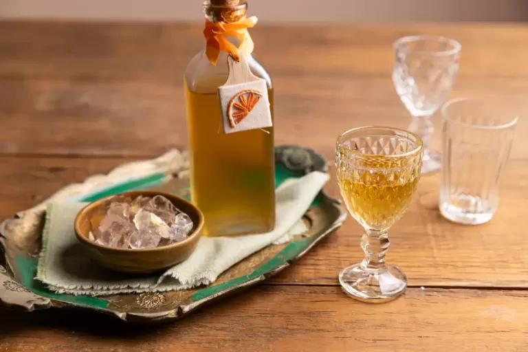 Receita de Licor de laranja caseiro (arancello)