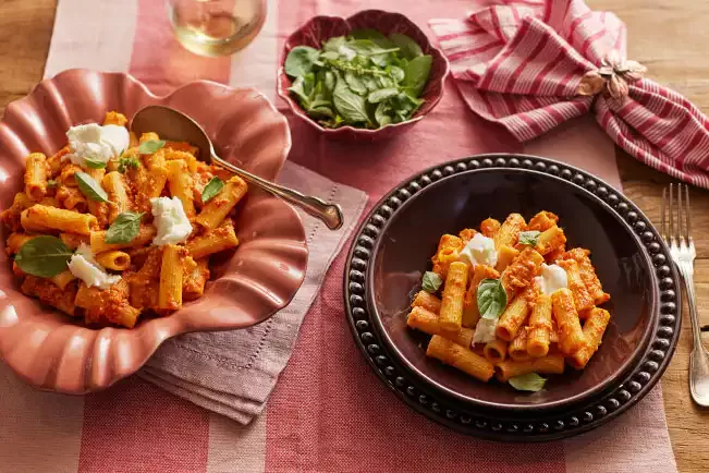 Receita de Macarrão com molho romesco