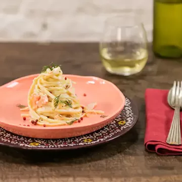 Macarrão com salmão defumado