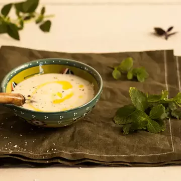 Molho de iogurte para salada
