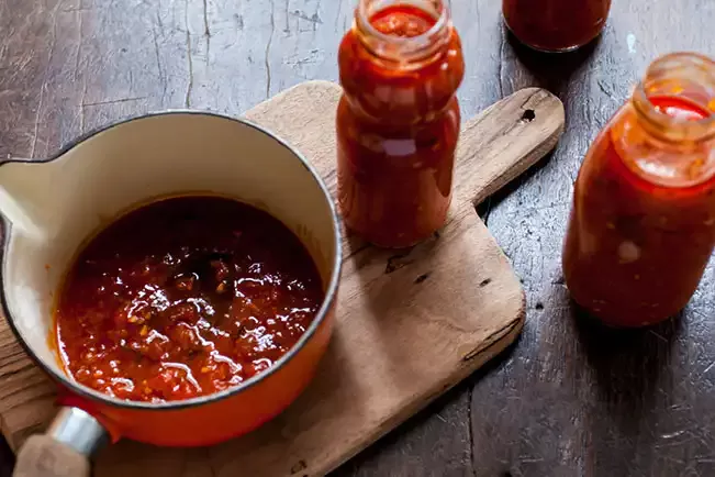 Receita de Molho de tomate rústico perfumado