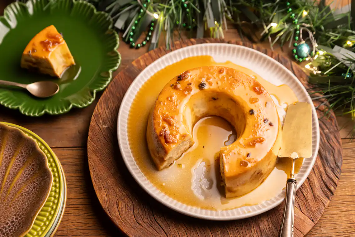 Pudim de panetone na panela de pressão elétrica