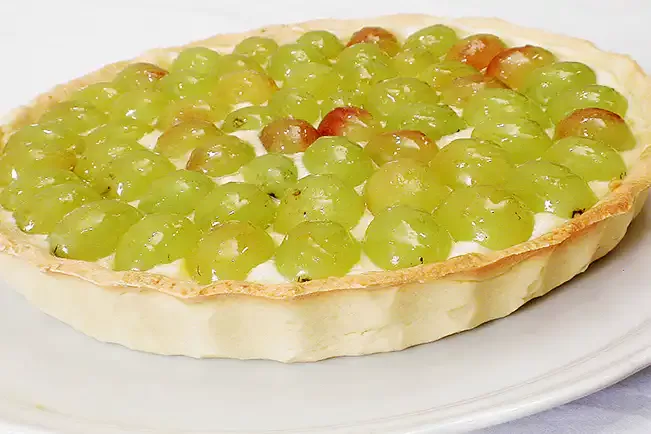 Receita de Torta de uva-itália