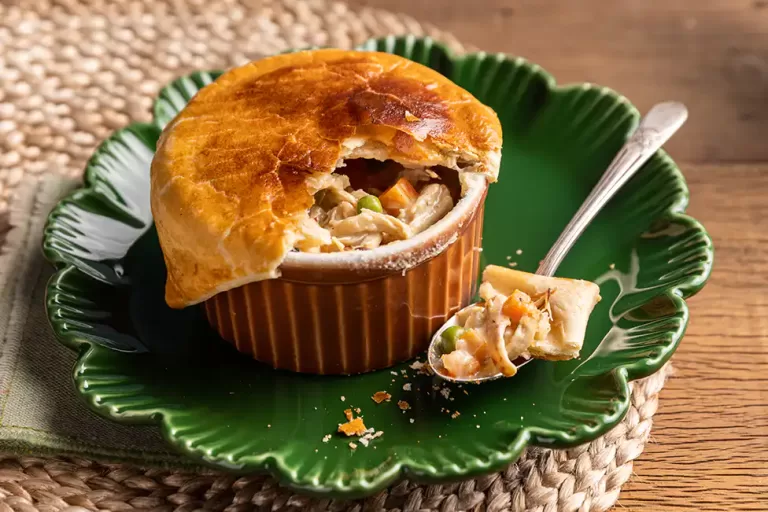 Receita de Tortinha americana de frango (reaproveitamento)