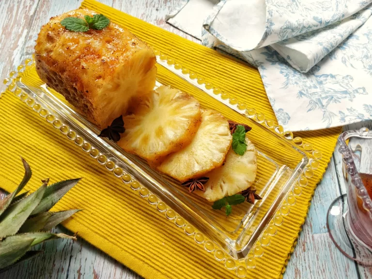 Receita de Abacaxi assado no forno