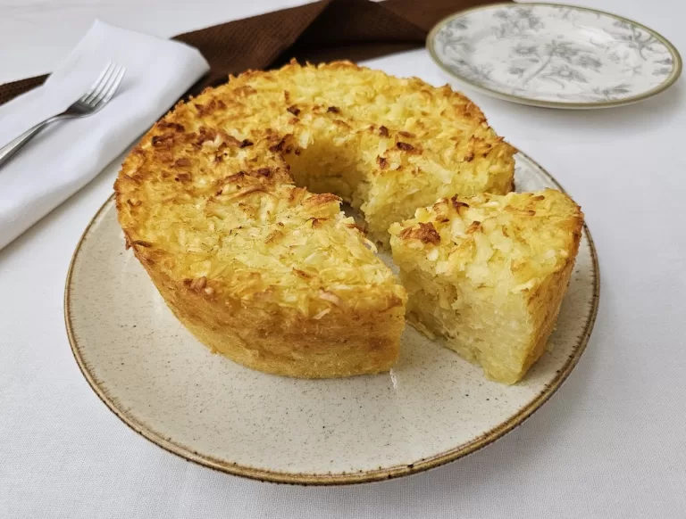 Receita de Bolo de mandioca com coco