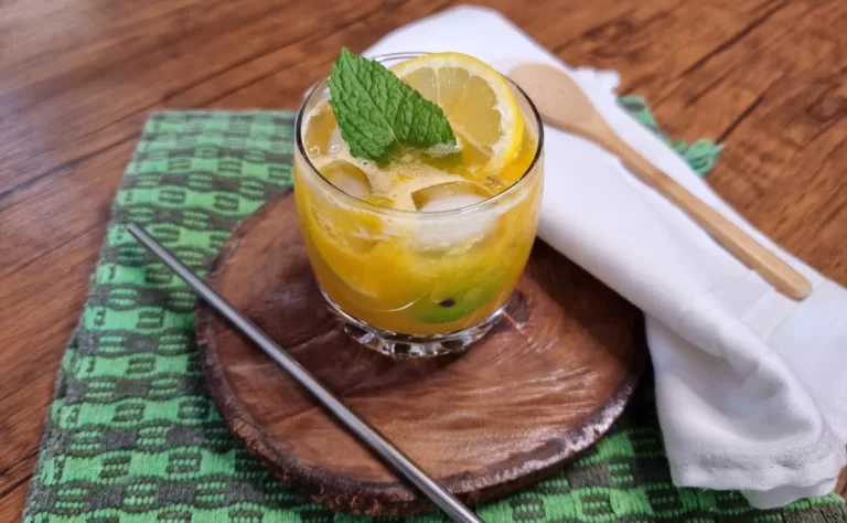 Receita de Caipirinha de limão com maracujá