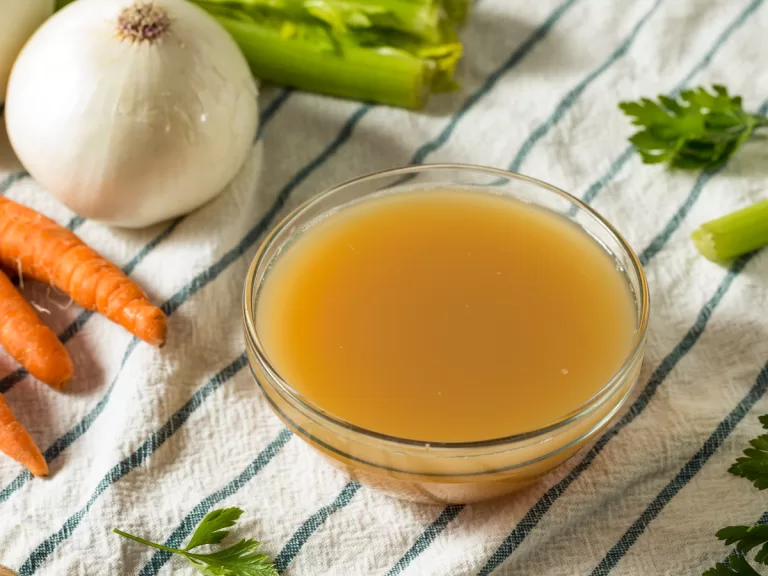 Receita de Caldo de galinha