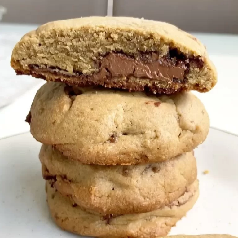 Receita de Cookie com recheio de Nutella