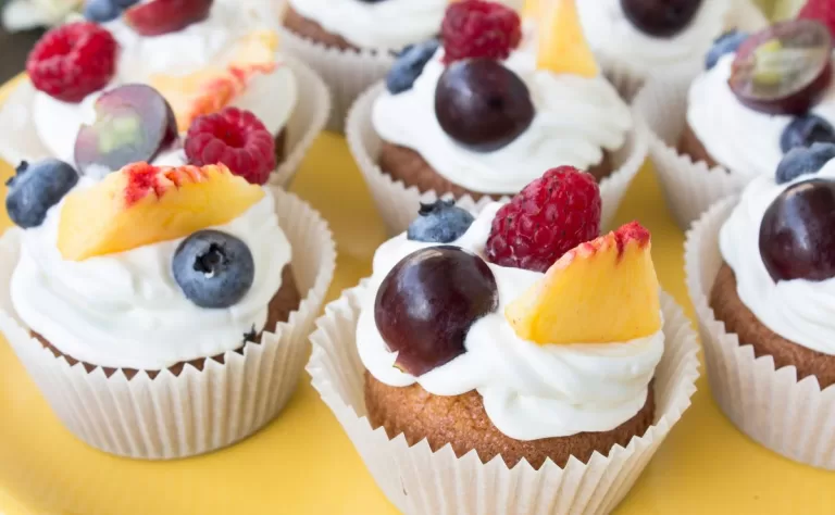 Receita de Cupcake de Natal de frutas