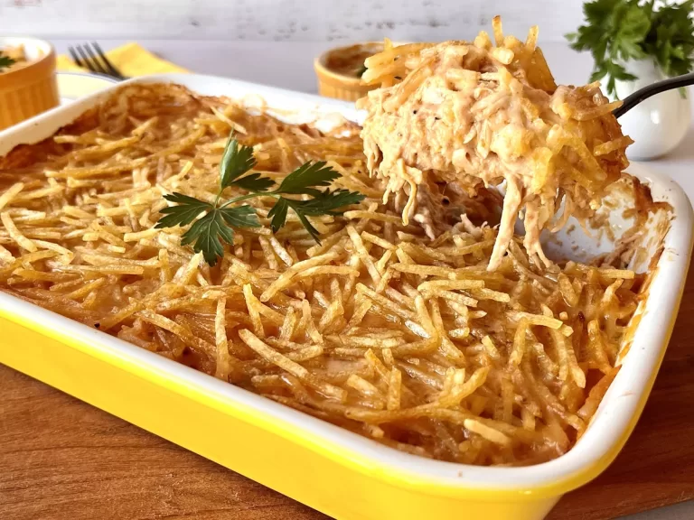 Receita de Fricassê de frango simples e saboroso