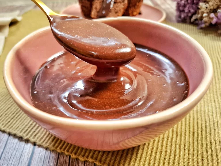 Receita de Ganache fácil e rápida