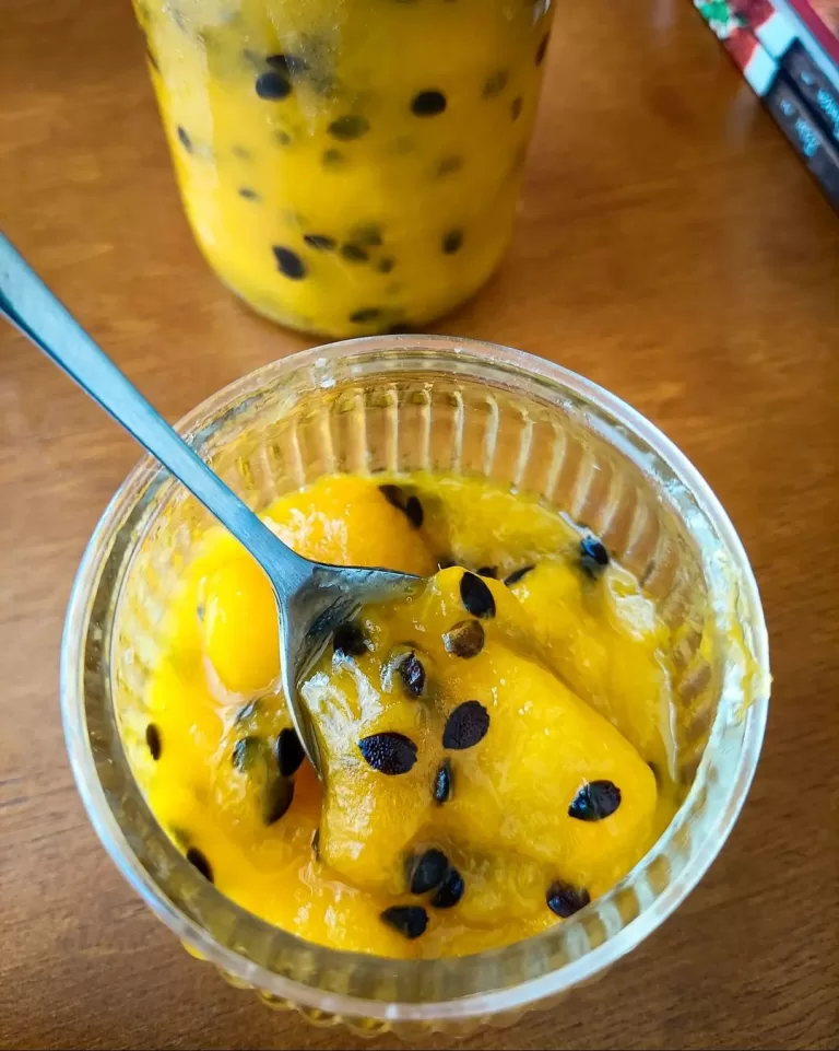 Receita de Geleia de manga com maracujá