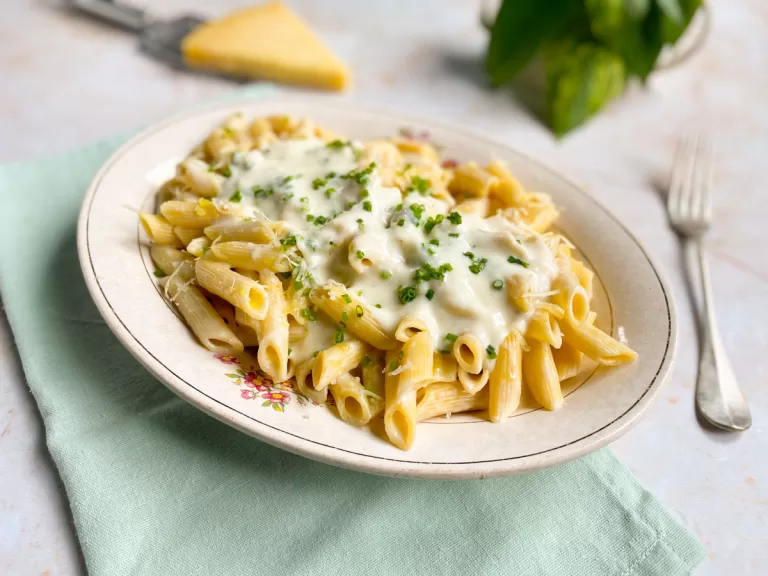 Receita de Macarrão com molho branco