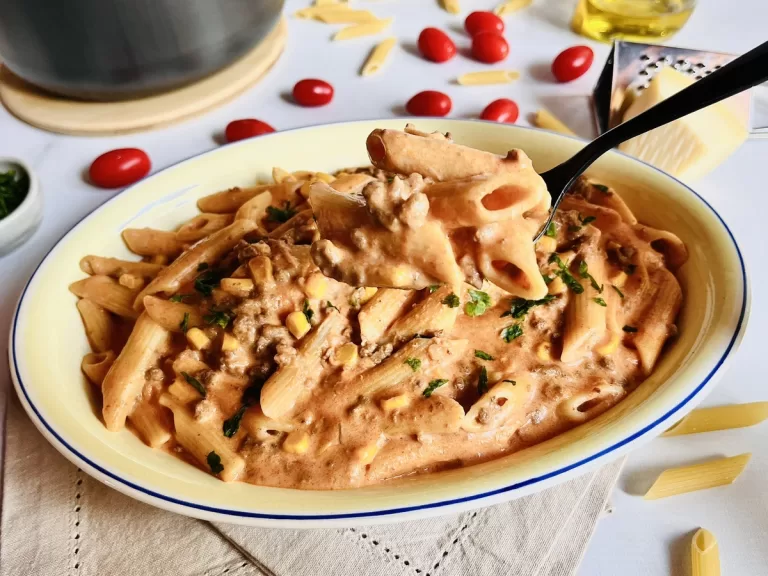 Receita de Macarrão de panela de pressão com carne moída