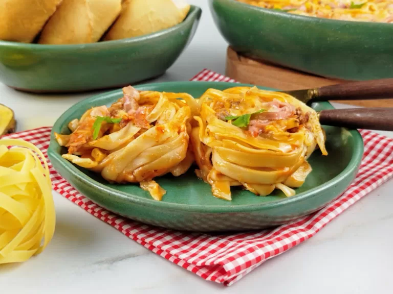 Receita de Macarrão ninho de forno