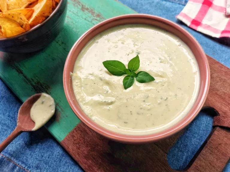 Receita de Maionese com ovo cozido e iogurte natural