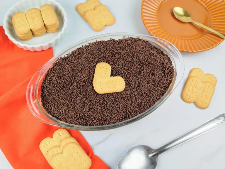 Receita de Palha italiana na travessa