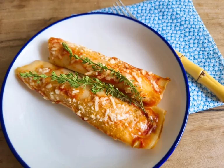 Receita de Panqueca de frango com requeijão