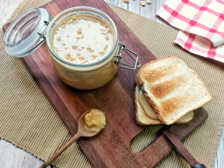 Receita de Pasta de amendoim caseira