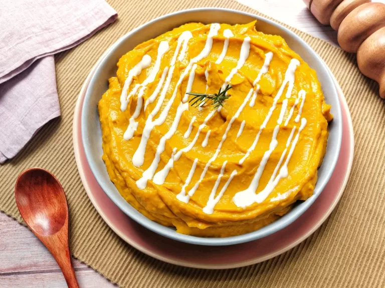 Receita de Purê de abóbora com creme de leite