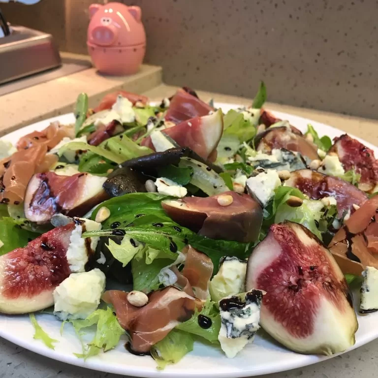Receita de Salada com figo e parma