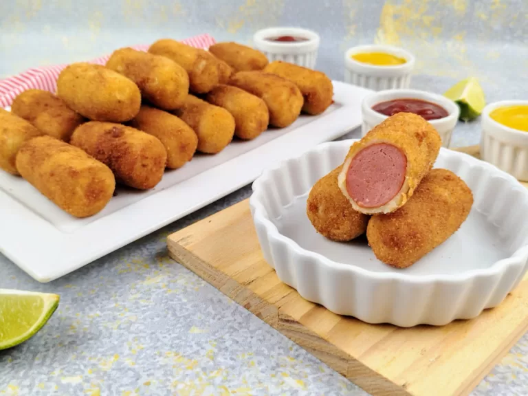 Receita de Salsicha empanada