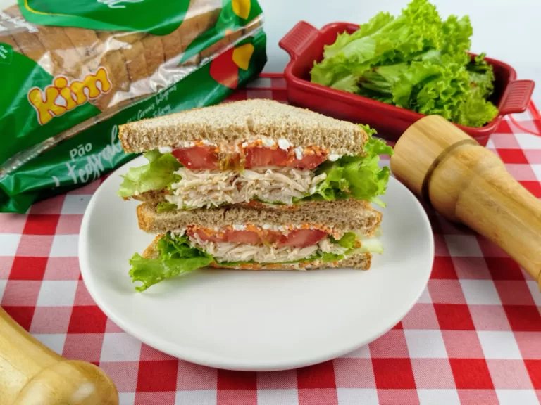 Receita de Sanduíche de frango e cottage
