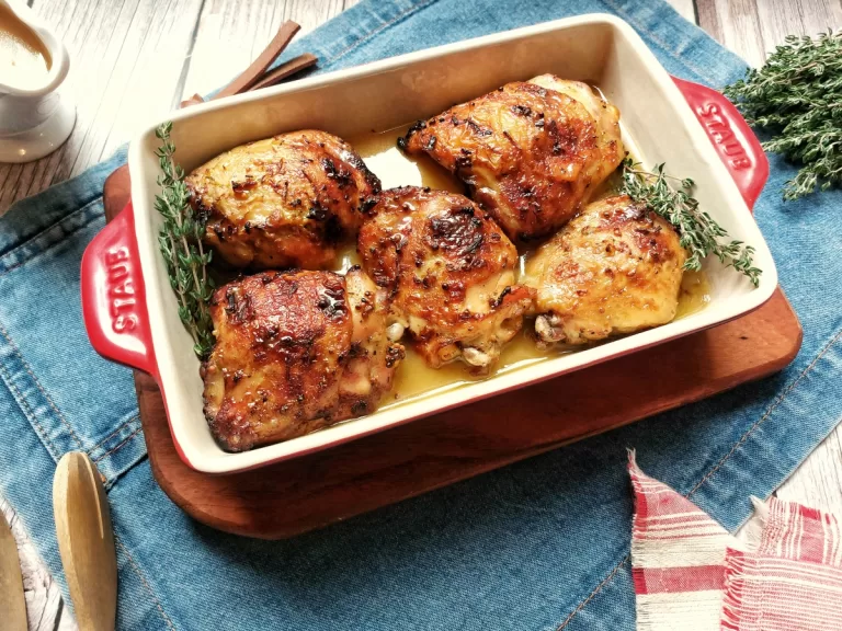 Receita de Sobrecoxa assada fácil