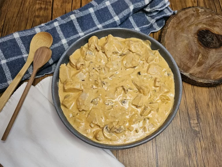 Receita de Strogonoff de frango