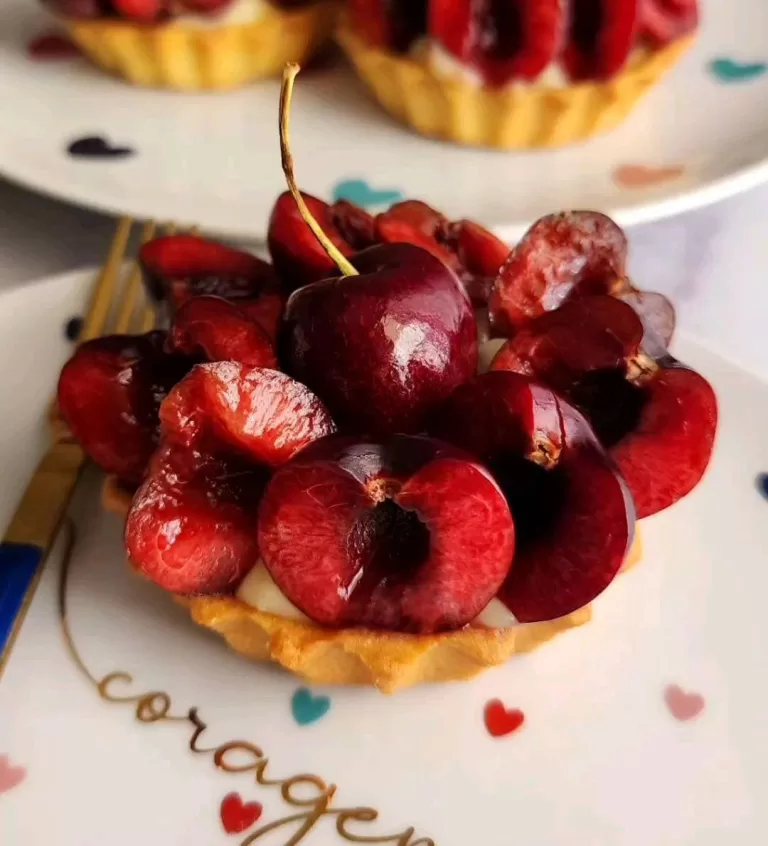 Receita de Tortinhas de cereja