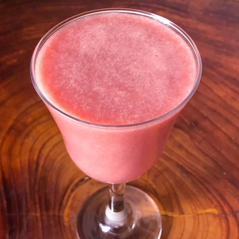 Receita de Vitamina de morango fit